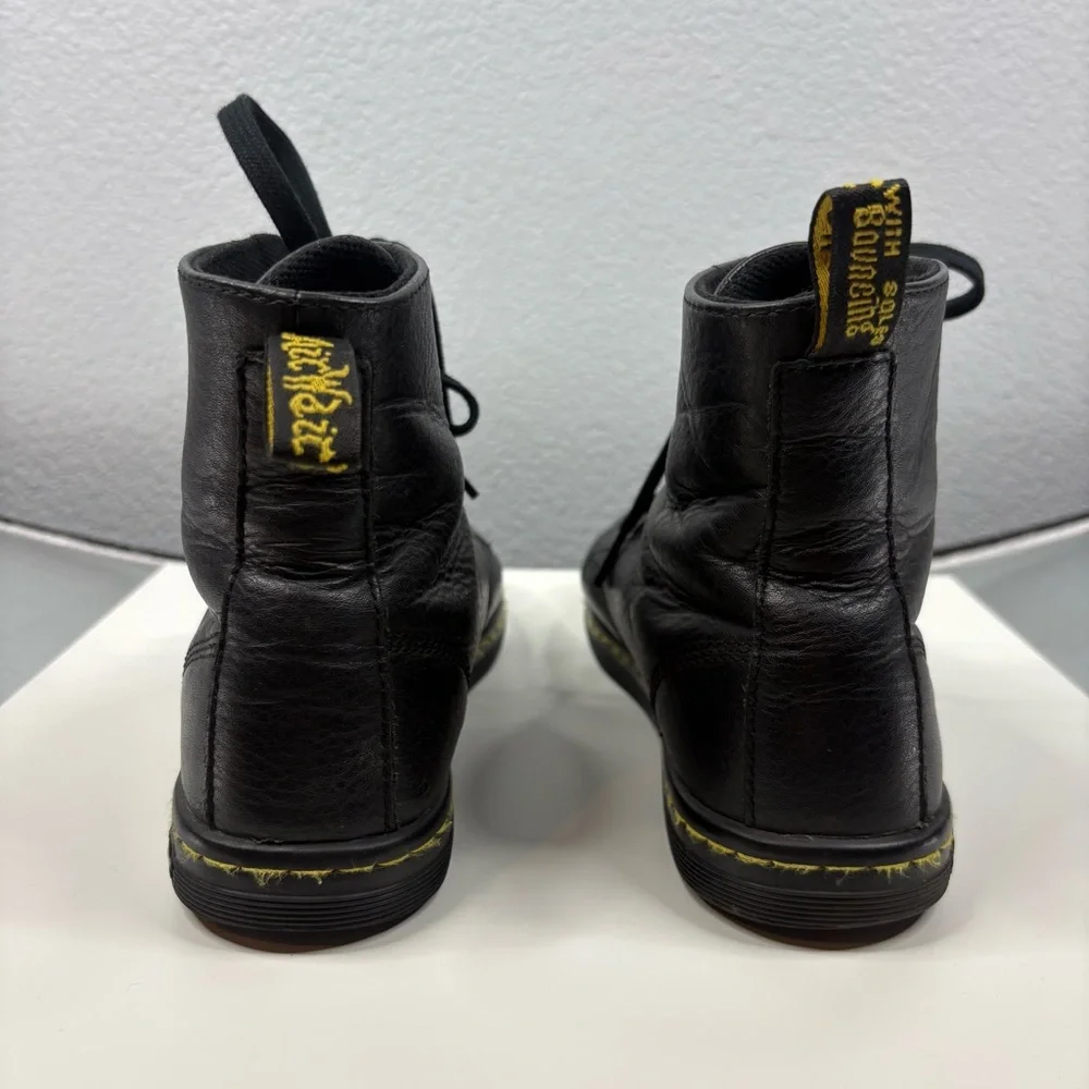 Doc Martens Leyton Women’s Leather Casual Boots - Picture 9 of 13